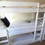 Hotel Zentrum - Komplettes Zimmer, Hochbett, Android Tv & Eigenem Bad - Perfekt Fuer Familien & Gruppen *
