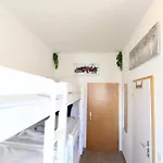 Ξενοδοχείο Zentrum - Komplettes Zimmer, Hochbett, Android Tv & Eigenem Bad - Perfekt Fuer Familien & Gruppen *