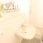 מלון Zentrum - Komplettes Zimmer, Hochbett, Android Tv & Eigenem Bad - Perfekt Fuer Familien & Gruppen *