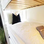 Zentrum - Komplettes Zimmer, Hochbett, Android Tv & Eigenem Bad - Perfekt Fuer Familien & Gruppen Ξενοδοχείο *
