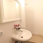 Hotel Zentrum - Komplettes Zimmer, Hochbett, Android Tv&eigenem Bad - Perfekt Für Familien&gruppen