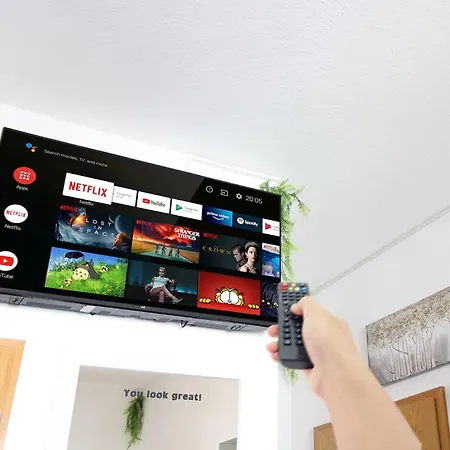 Hotel Zentrum - Komplettes Zimmer, Hochbett, Android Tv & Eigenem Bad - Perfekt Fuer Familien & Gruppen Ulm