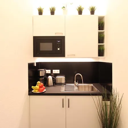 Zentrum - Komplettes Zimmer, Hochbett, Android Tv & Eigenem Bad - Perfekt Fuer Familien & Gruppen * 乌尔姆