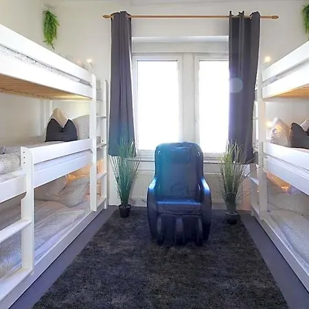 Zentrum - Komplettes Zimmer, Hochbett, Android Tv & Eigenem Bad - Perfekt Fuer Familien & Gruppen אולם