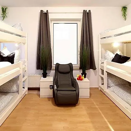 Zentrum - Komplettes Zimmer, Hochbett, Android Tv & Eigenem Bad - Perfekt Fuer Familien & Gruppen אולם