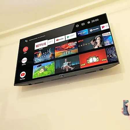 酒店 Zentrum - Komplettes Zimmer, Hochbett, Android Tv & Eigenem Bad - Perfekt Fuer Familien & Gruppen