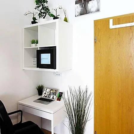 Zentrum - Komplettes Zimmer, Hochbett, Android Tv & Eigenem Bad - Perfekt Fuer Familien & Gruppen